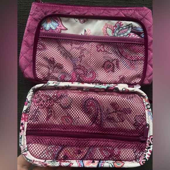 Vera Bradley Majestic Magenta Compact Organizer Quilted Velvet Fitfab Fun - Picture 3 of 6